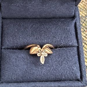 Vintage Russian 14K Gold Ring W/ Flower Design